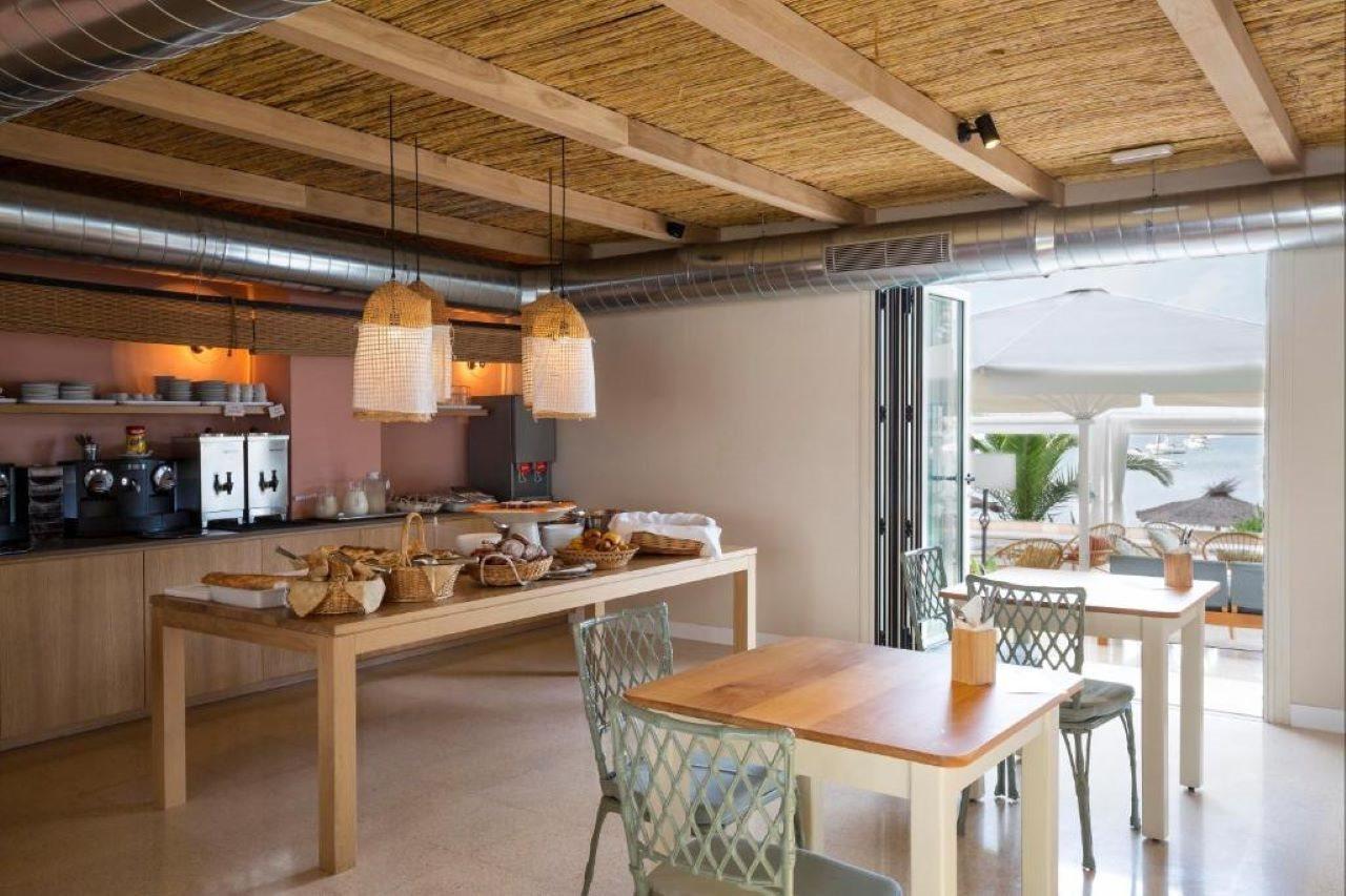 Hostal La Savina Dış mekan fotoğraf