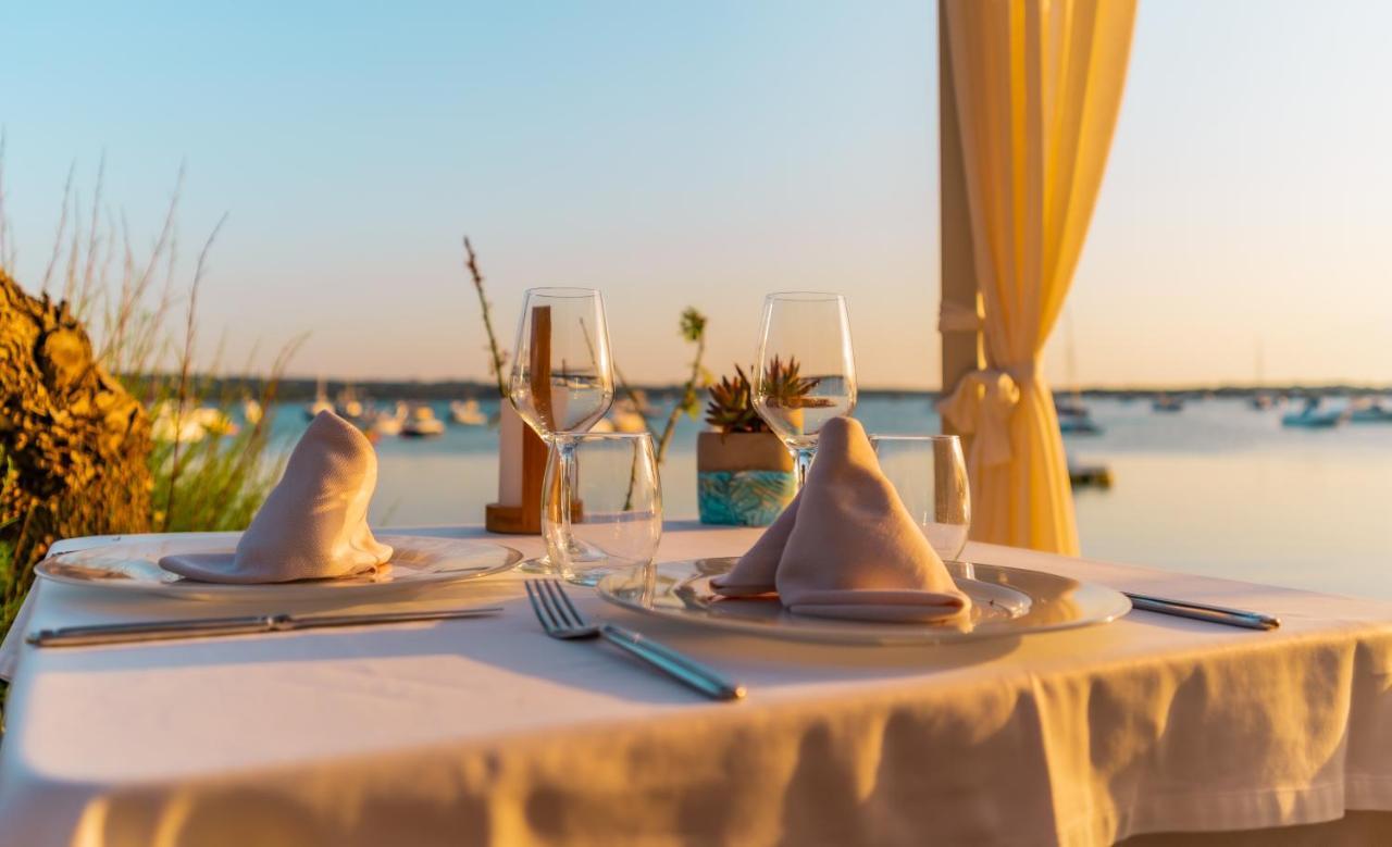 Hostal La Savina Dış mekan fotoğraf