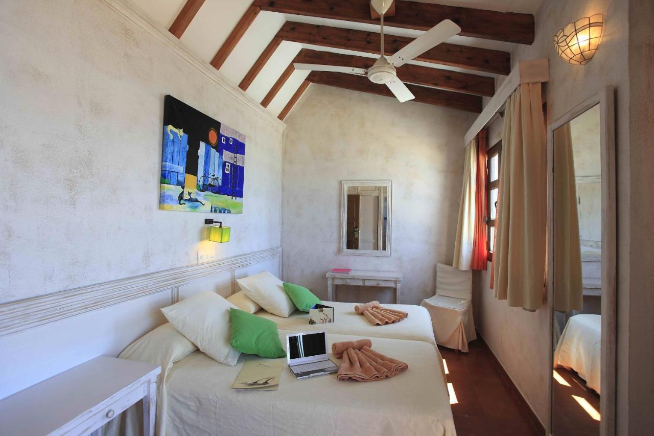 Hostal La Savina Dış mekan fotoğraf