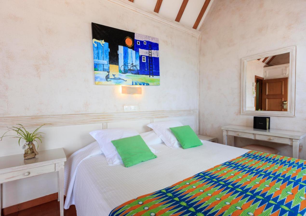 Hostal La Savina Dış mekan fotoğraf